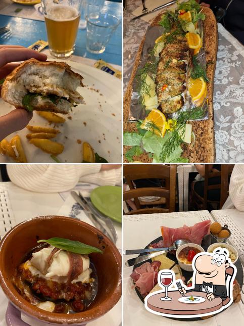 Cibo al Ristorante Crostini e Vini