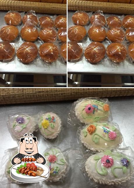 Food at Thomson's Bakers & Confectioners