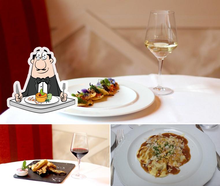 Cibo al Grand Hotel Continental Siena - Starhotels Collezione