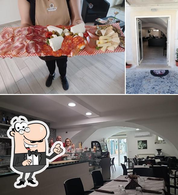 Dai un'occhiata agli interni di Il gusto