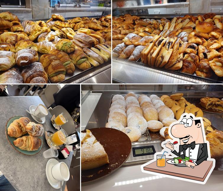 Platti al Bar Pasticceria Gelateria "LIVE"