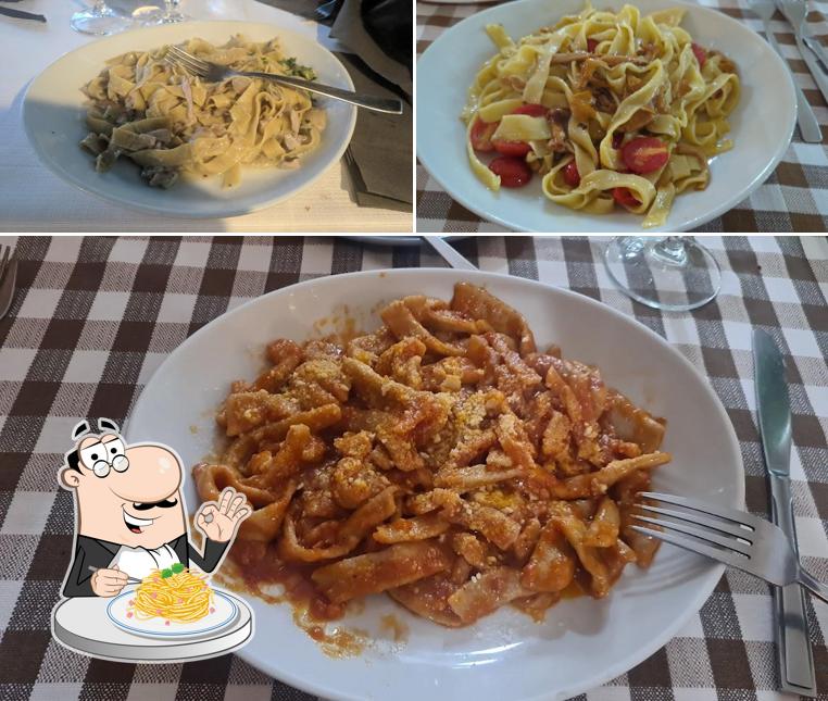 Spaghetti alla carbonara al L ' Antica Grotta