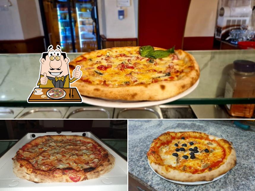 Scegli tra le svariate varianti di pizza