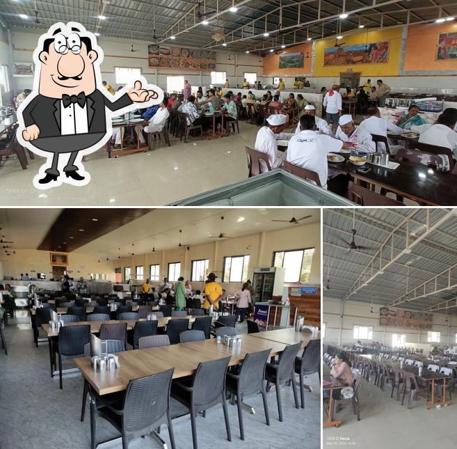 The interior of Vithu Mauli Dhaba