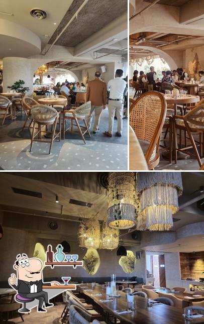 The interior of Zoi