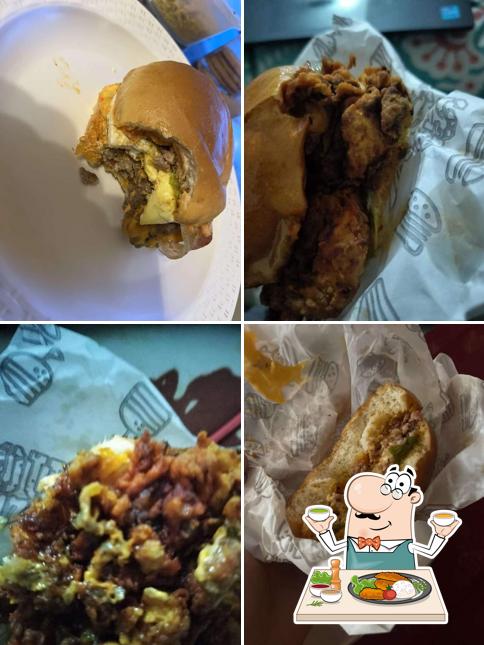 Meals at Louis Burger, Indirapuram