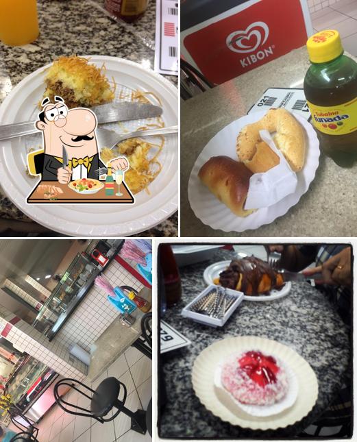 Platos en Panificadora Monte Líbano