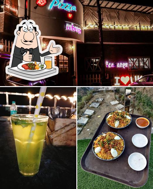 Food at Pizza by Icebergs