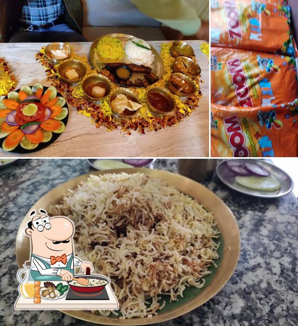 Fried rice at Dada boudir biryani (habra)