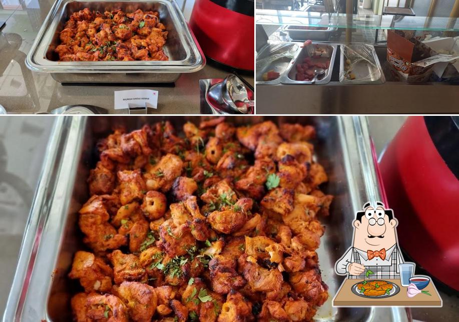 Chicken wings at Medoe Curated Buffet