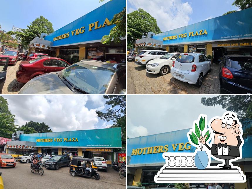 The exterior is an important feature of Mothers Veg Plaza