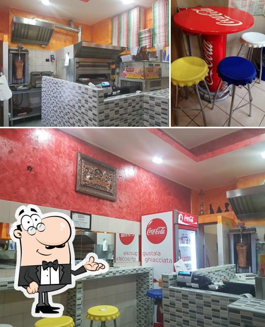 Gli interni di Sant'Ambrogio