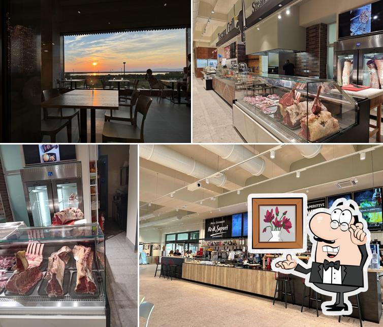 Toscana Grill Steakhouse Restaurant with Seaview