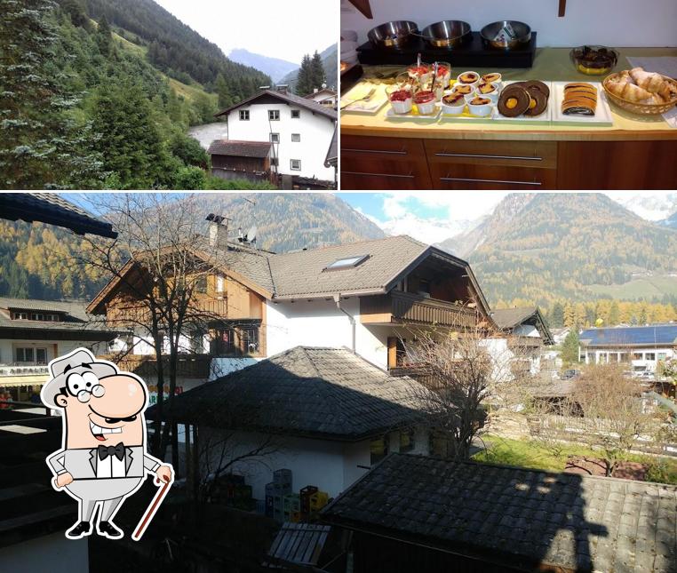 La esterno e cibo del ristorante