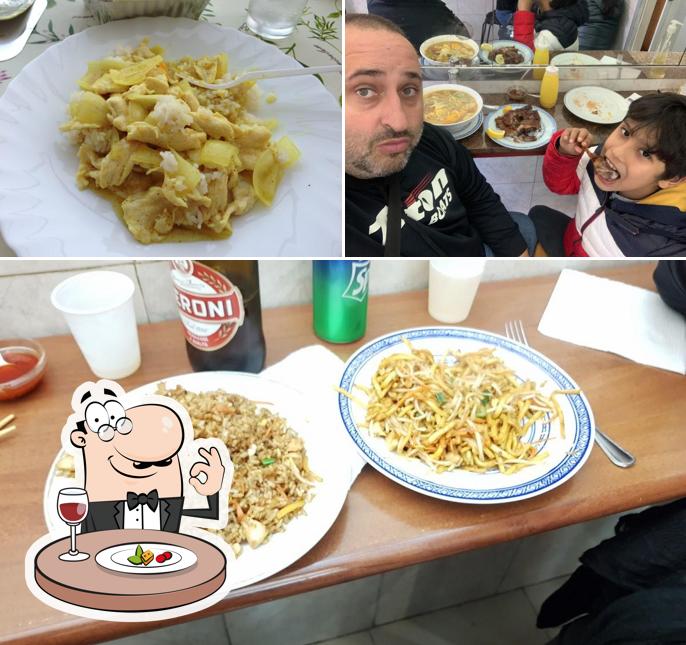 Platti al Ristorante Cinese Piccola Hong Kong