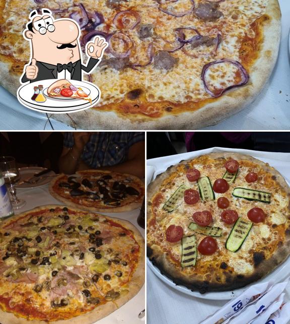 Ordina tra le molte varianti di pizza