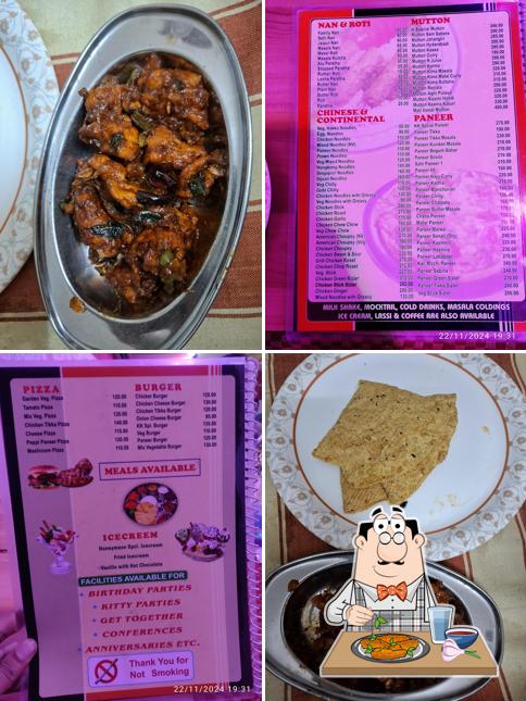 Chicken wings at KHANA KHAZANA FAMILY RESTAURANT