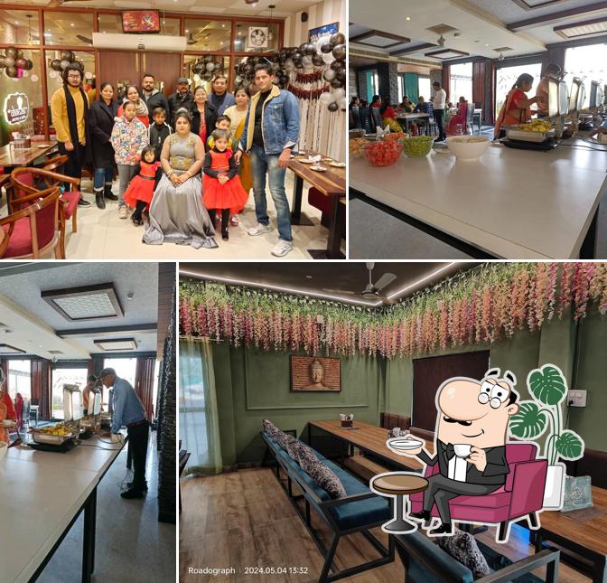 Check out how Daawat Restaurant & Cafe Punjabi Restaurant looks inside