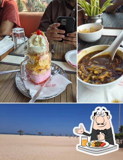 The restaurant's food and exterior