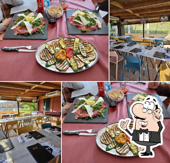 Gli interni di Papi's