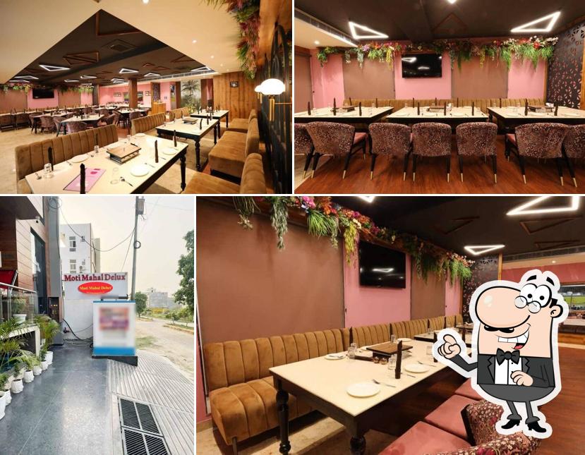 The interior of Moti Mahal Deluxe