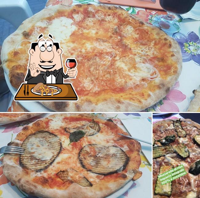 Prenditi una pizza a Peperetta Dispetusa