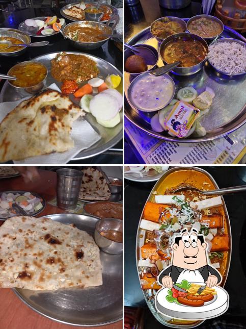 Food at Jaishankar Punjabi Dhaba