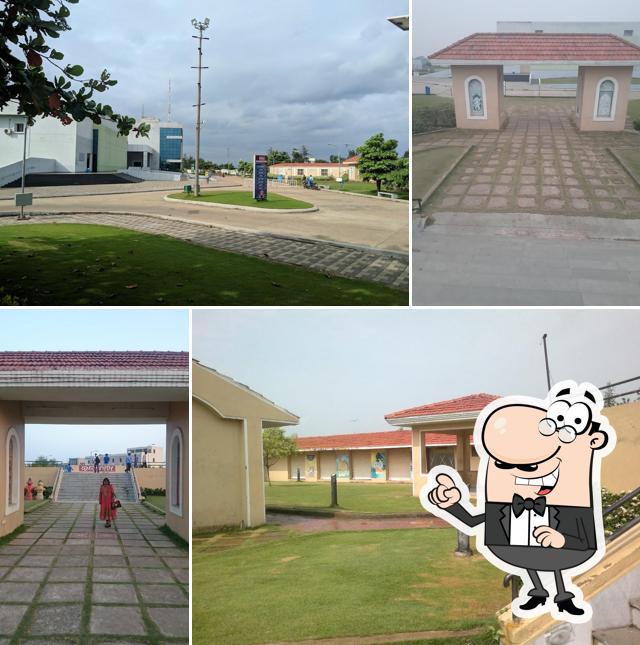 You can get some fresh air at the outside area of NOCCi Residency