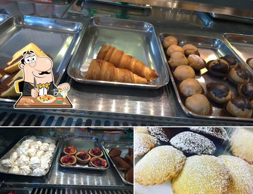 Platti al Caffè Pasticceria Torre