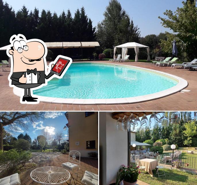 Gli esterni di Country Hotel Poggiomanente