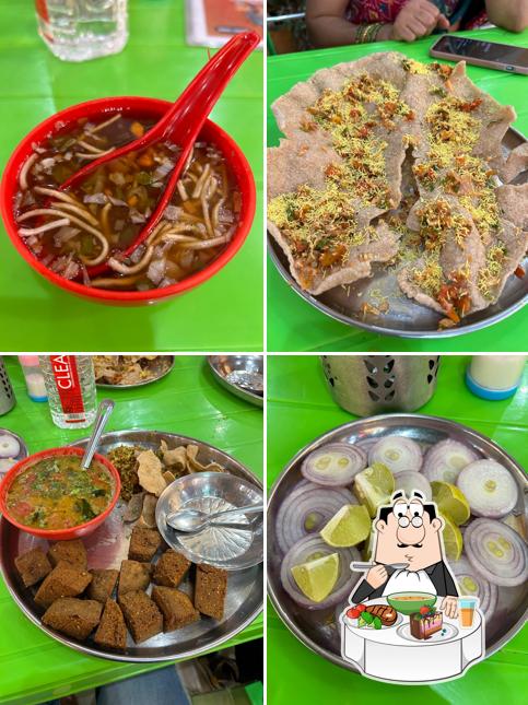 Hot and sour soup at Hotel Shri Datta Prasad