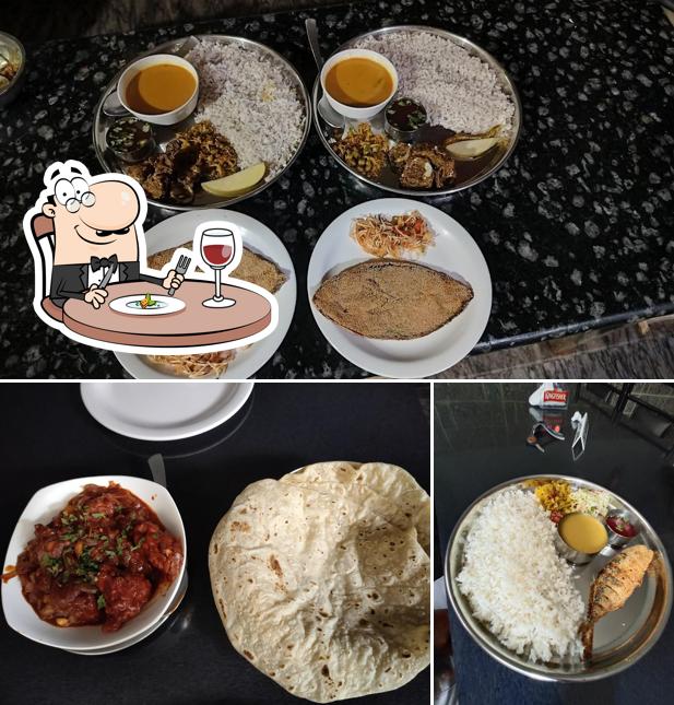 Food at Javin Snacks