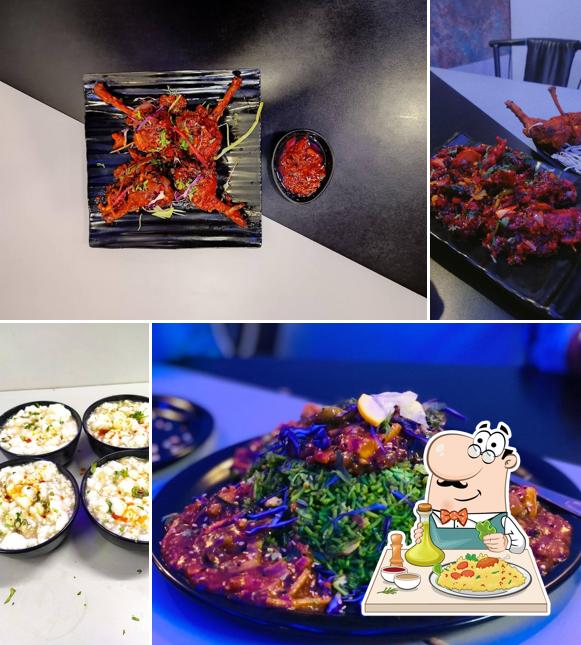 Food at MOONLIGHT Family Restaurant