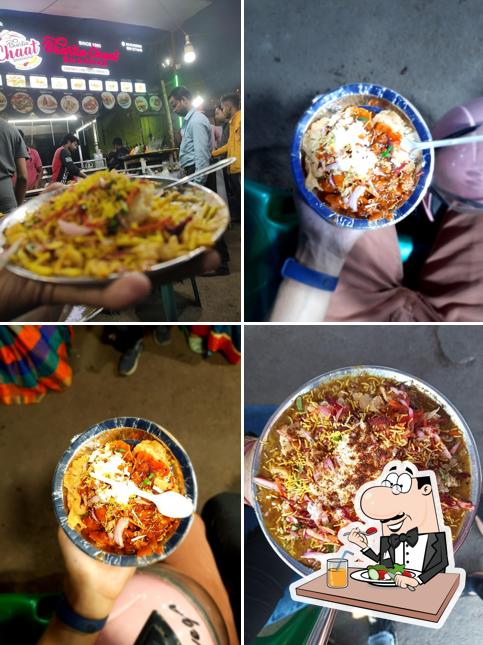 Meals at Bhartia Chat Bhandar 1980 (ଭରତିଆ ଚାଟ ଭଣ୍ଡାର)