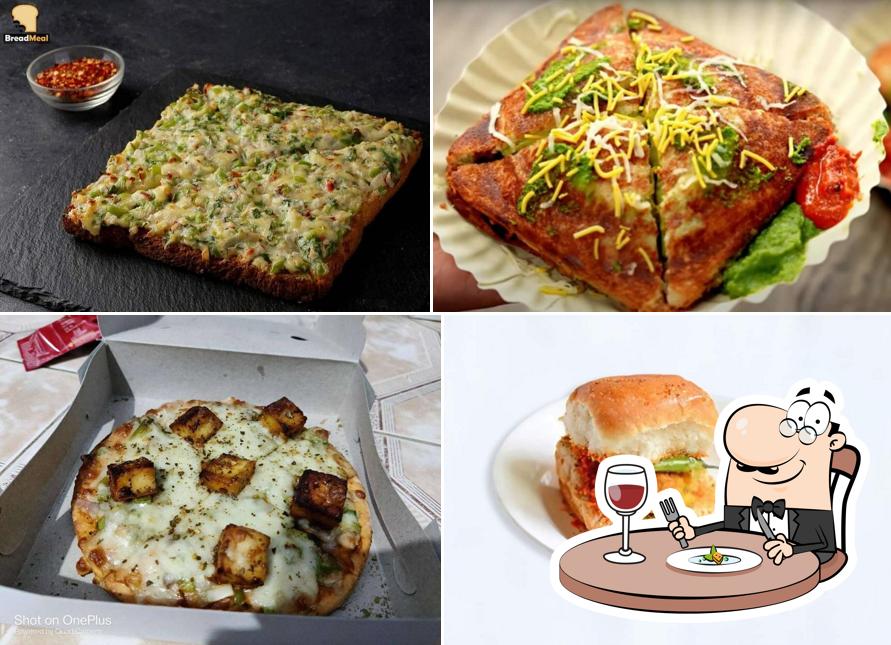 Food at Bread Meal-Kamla Sandwich