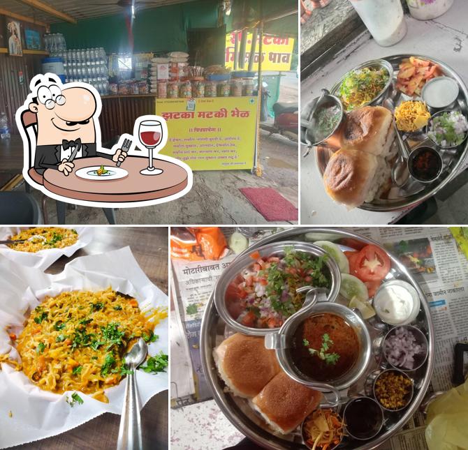 Food at Zataka Mataki Bhel And Chaha