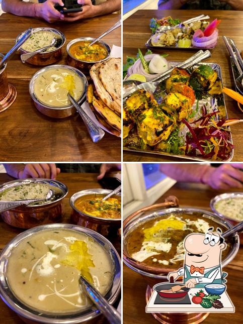 Chicken curry at Lazeez Affaire Panipat