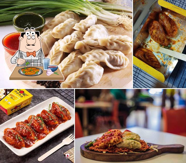 Chicken wings at Wow! Momo