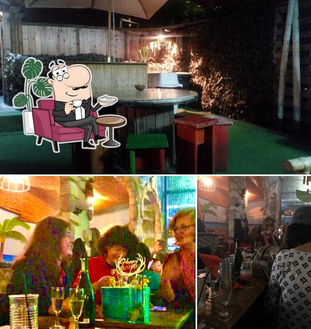 Siediti a un tavolo di Dandarì pub