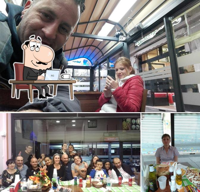 Dai un'occhiata agli interni di Kebabbaro Di Rivoli