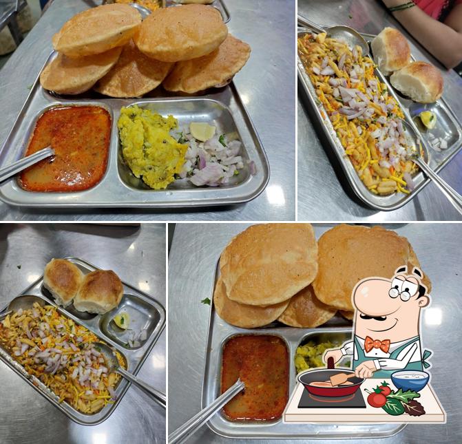 Chicken curry at Hotel Utsav