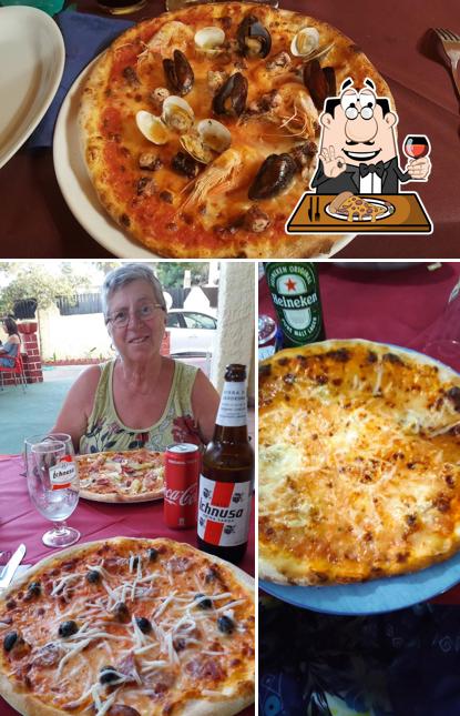 Ordina tra le molte varianti di pizza