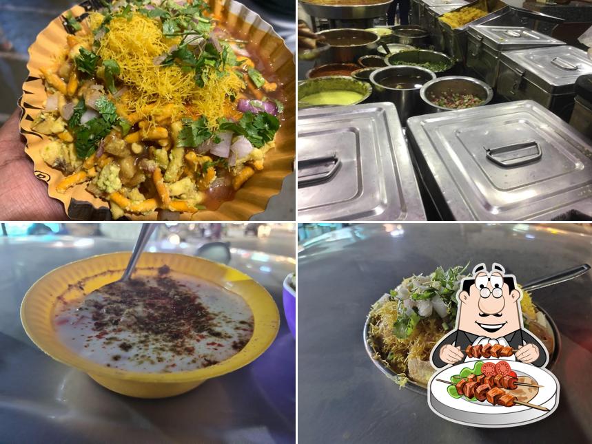 Meals at Santosh Bhel