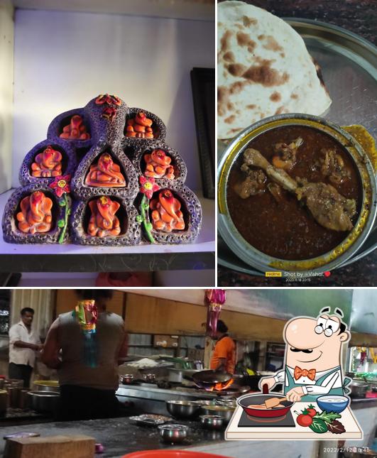 Chicken curry at Gayatri Hotel