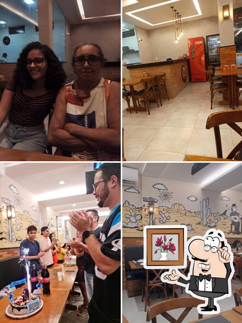 Veja imagens do interior do Ôxe Pizza Bar