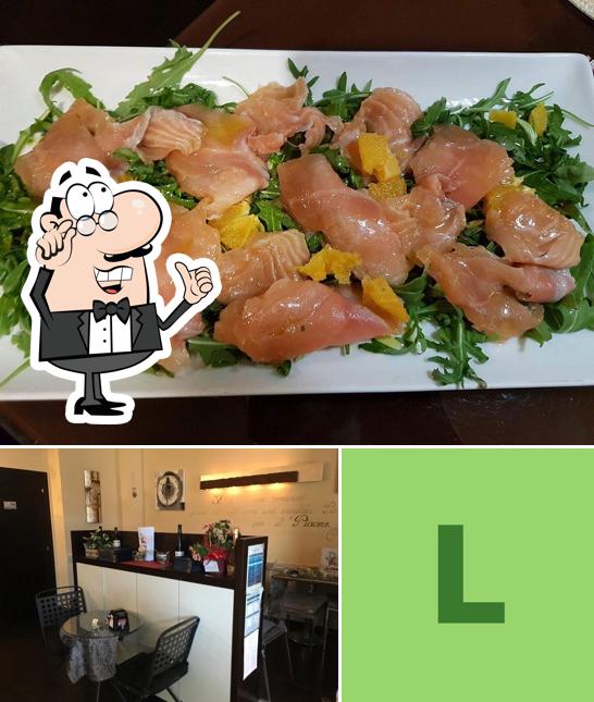 Gli interni di Ristorante La Plaza Falconara m-Ristorante Bar Aperitivi e Colazioni Falconara Marittima Ancona
