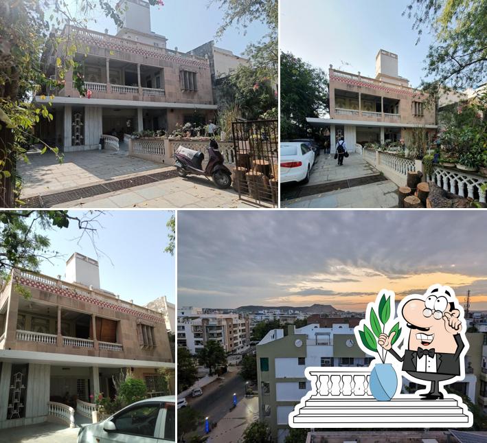 Check out how Tara Niwas looks outside