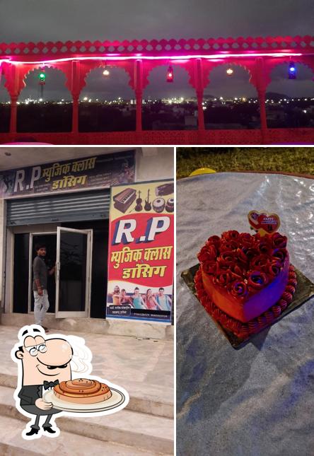 See this picture of Taj Roof top restaurants