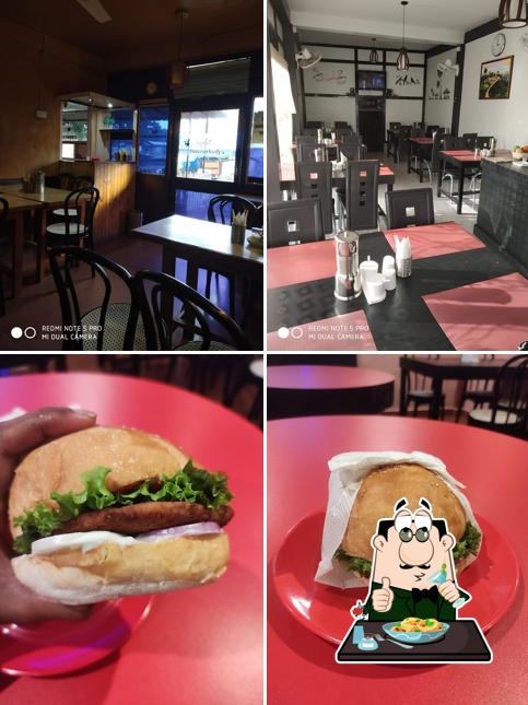 Food at Kenfi Restaurant