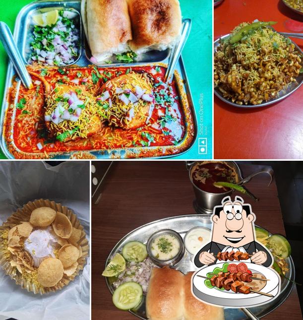 Bhel puri at Maharaja Bhel